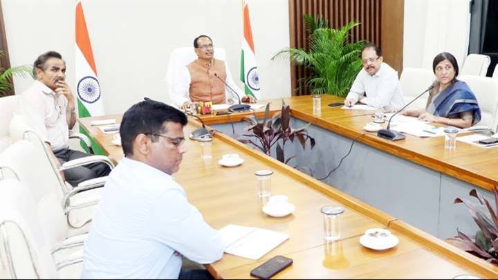 मुख्यमंत्री लाड़ली बहना योजना के बारे में बहनों तक पहुँचे जानकारी